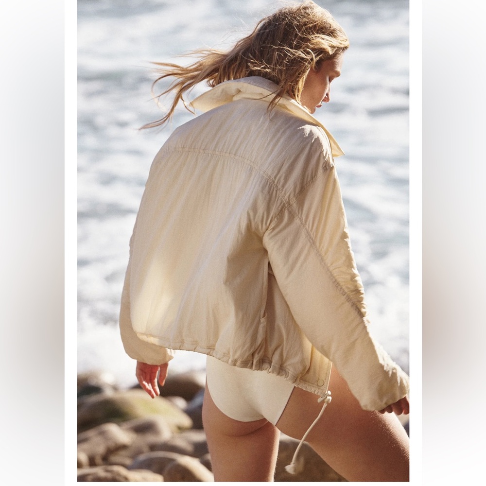 New FP Movement Off The Bleachers Drawcord Jacket. M - Picture 15 of 15